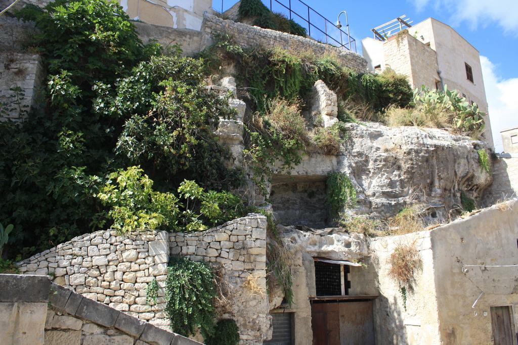 Appartamento Il Cappero Μόντικα Εξωτερικό φωτογραφία